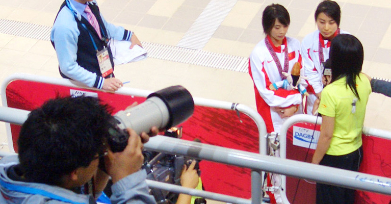 有人上亿零花钱，有人四胎无名分，那些嫁入豪门的女星真的开心吗