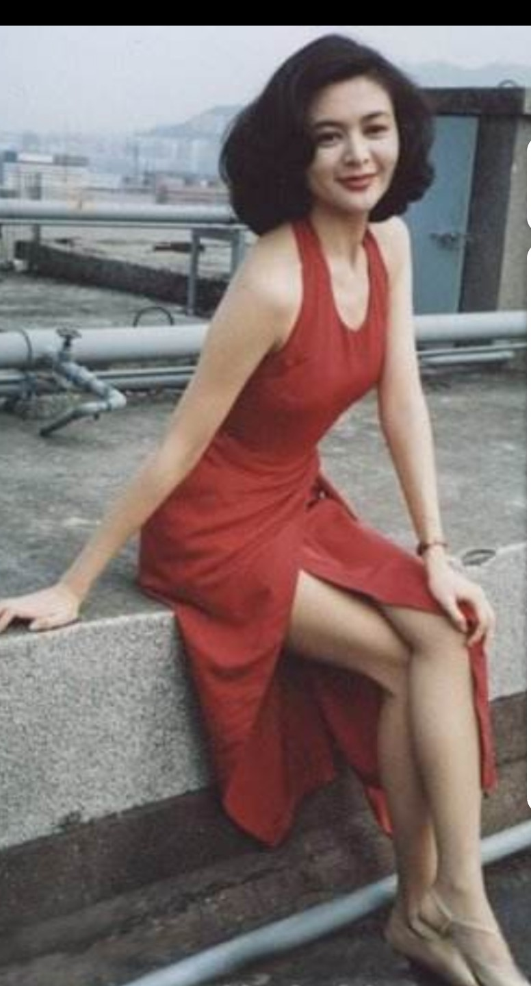 被“丑脖子”拖累的7位女星，明明长得如花似玉，合照却输太惨