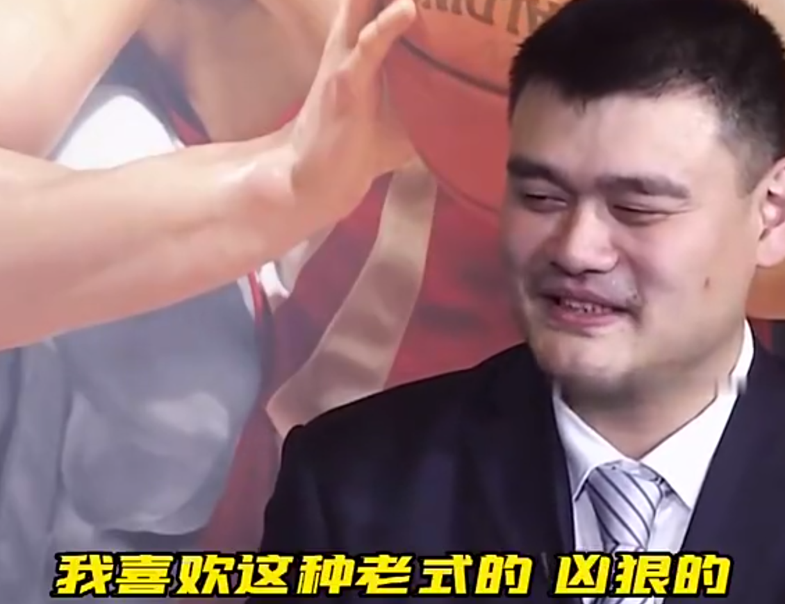 最强nba为什么登不进去(大争议！詹皇再次落选姚明的NBA最强5人，生涯3胜8负还曾惹怒大姚)