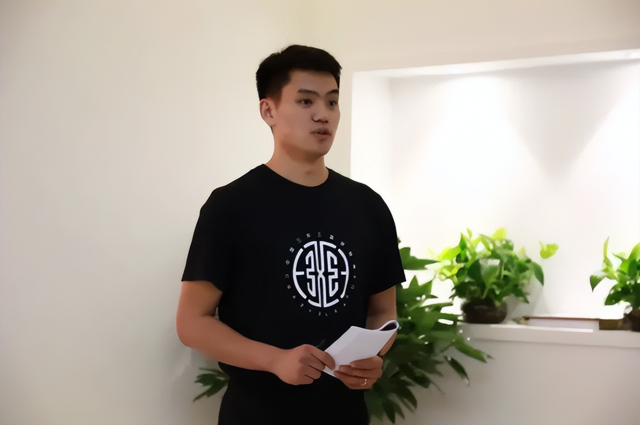 篮球刘震(详解国家三人男篮主帅:助高诗岩打爆郑毅 以大秋为核或再招