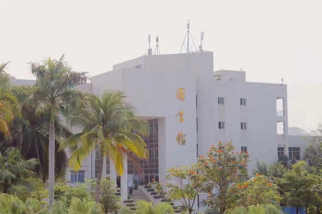 视觉盛宴！海岛风光惊艳众人，这些藏在一流大学中“打卡地”火了