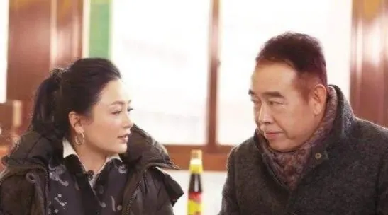 娱乐圈6对老夫少妻现状:方媛无经济实权,张纪中杜星霖依旧恩爱