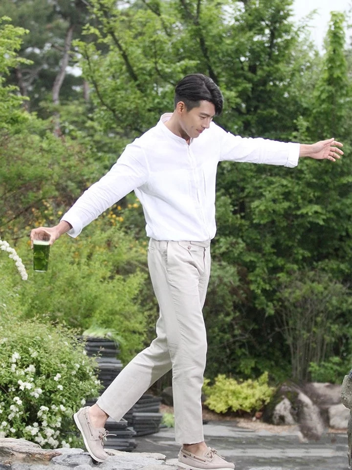 男神来了！39岁玄彬拍时尚大片，结婚后更有男人味了