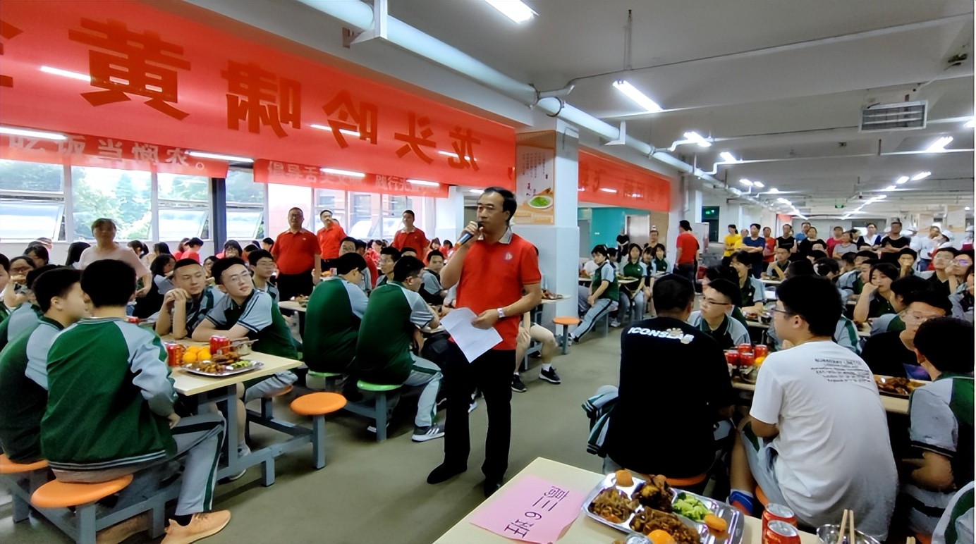 理科690、680，文科640、620，很淡定！“985”，成外高新一起冲