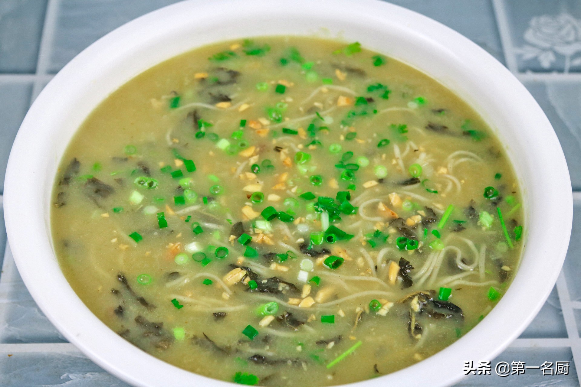 早饭餐食谱大全及做法大全（试试5种家常美食好吃好做）