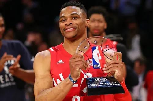 2013NBA全明星正赛视频（回顾21世纪NBA历年全明星赛MVP得主的数据表现，哈登乔治都没入榜）