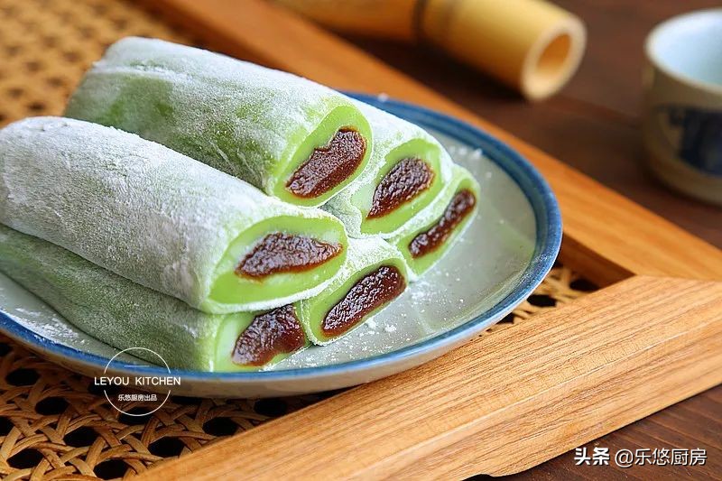 豆沙糯米卷，和买的一样软糯好吃，步骤详细，照着做就可以了