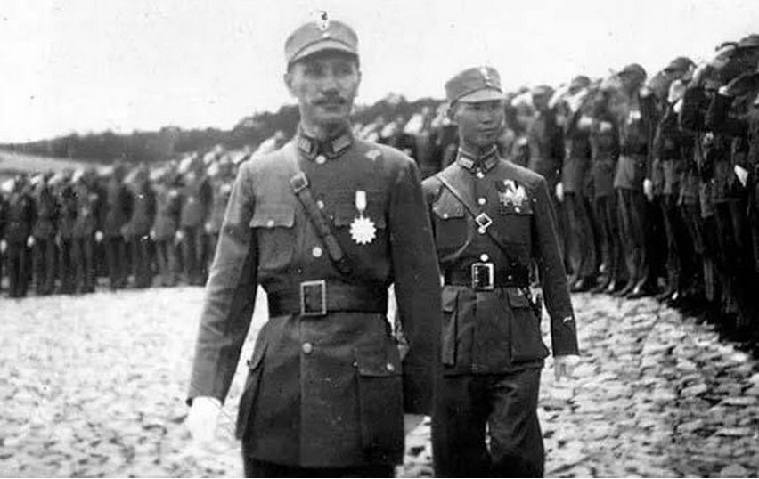 �����ޱ����󣬴�󲻽⣬����׷�ʳ��㣺��ԣΪ���϶��ұ�������