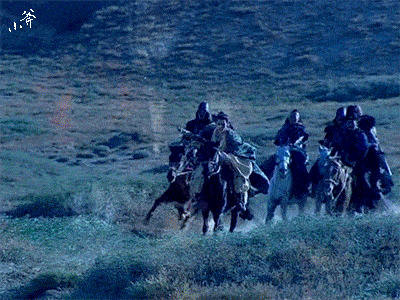 陈晓爬土堆，胡歌划旱船，黄圣依蛇出洞，那些幕后让我笑到肚痛