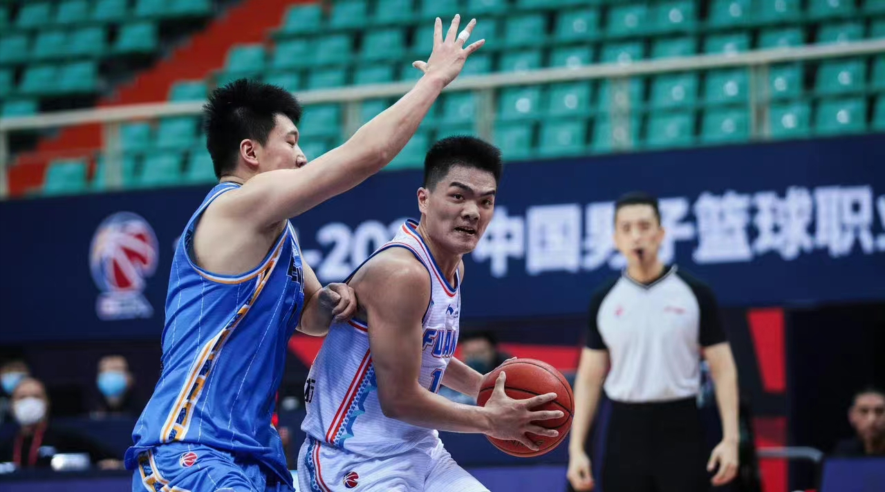 区俊炫在cba为什么打不上球（状元潜力满满，却被弃用？0上场时间0分0板0助攻！为什么）-趣拿体育