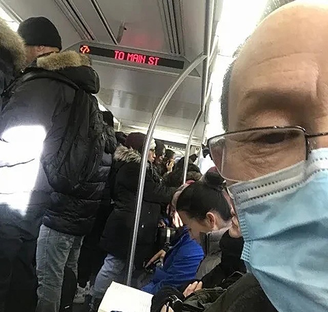 上海知青赴日本打黑工，只为供女儿留学，在纽约疫情中他写下遗嘱