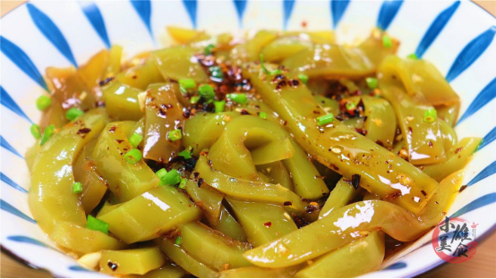 天热想吃凉粉不用买，用一斤绿豆教你做，步骤详细，简单零失败
