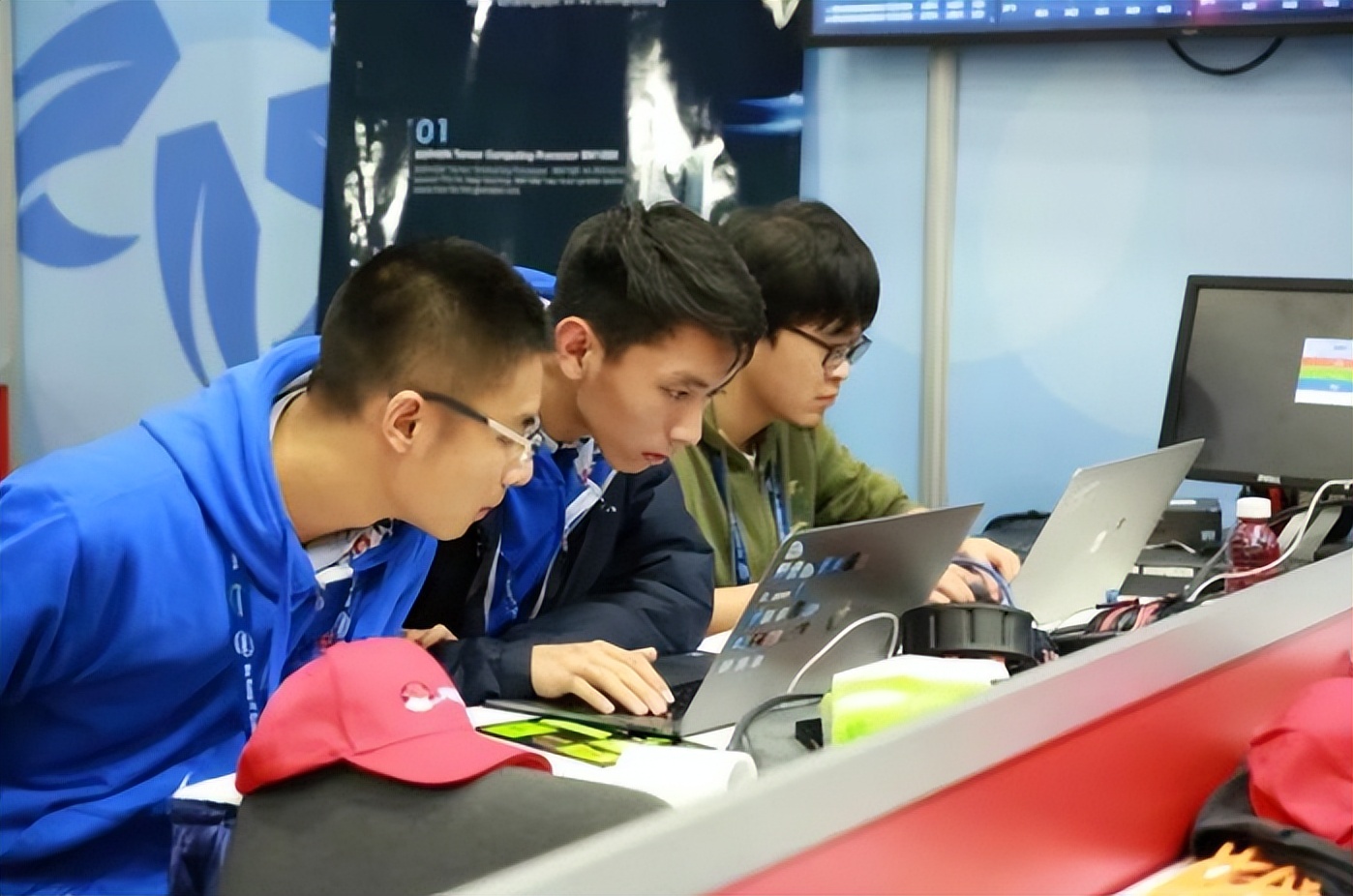 毕业多年才明白，在省内上大学和去省外上大学，区别原来这么大