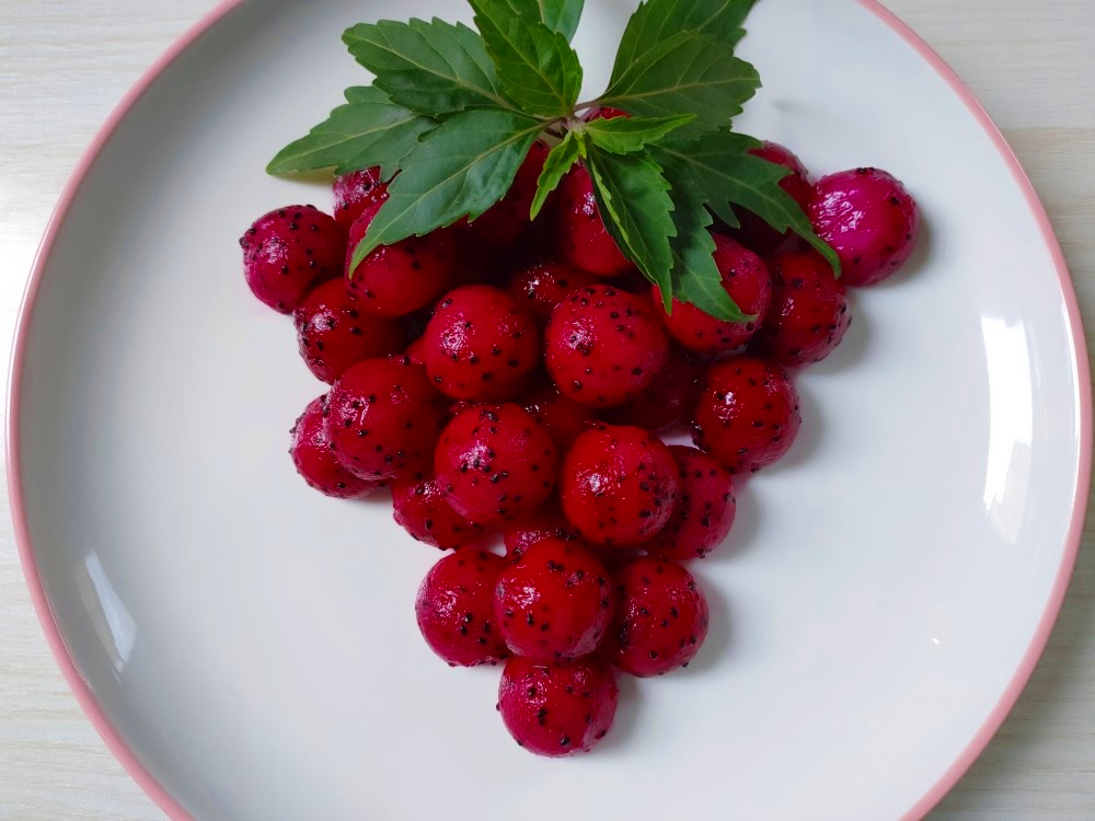 圣女果摆盘(圣女果摆盘花样图片及做法)