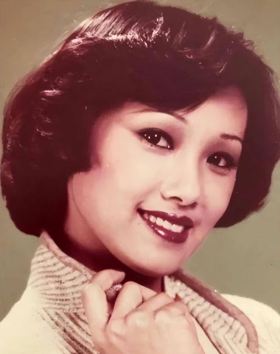 tvb老戏骨韩马利:一婚嫁富豪,二婚嫁上司,三婚嫁顶级配音员