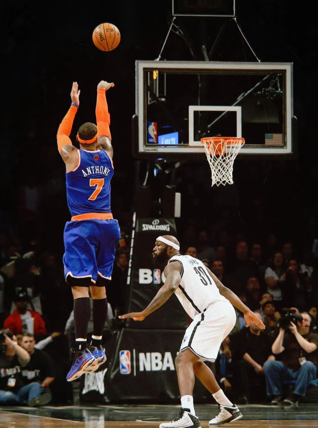 nba球星壁纸潮图(「球星壁纸第160期」nba老照片,卡梅隆·安东尼,每一