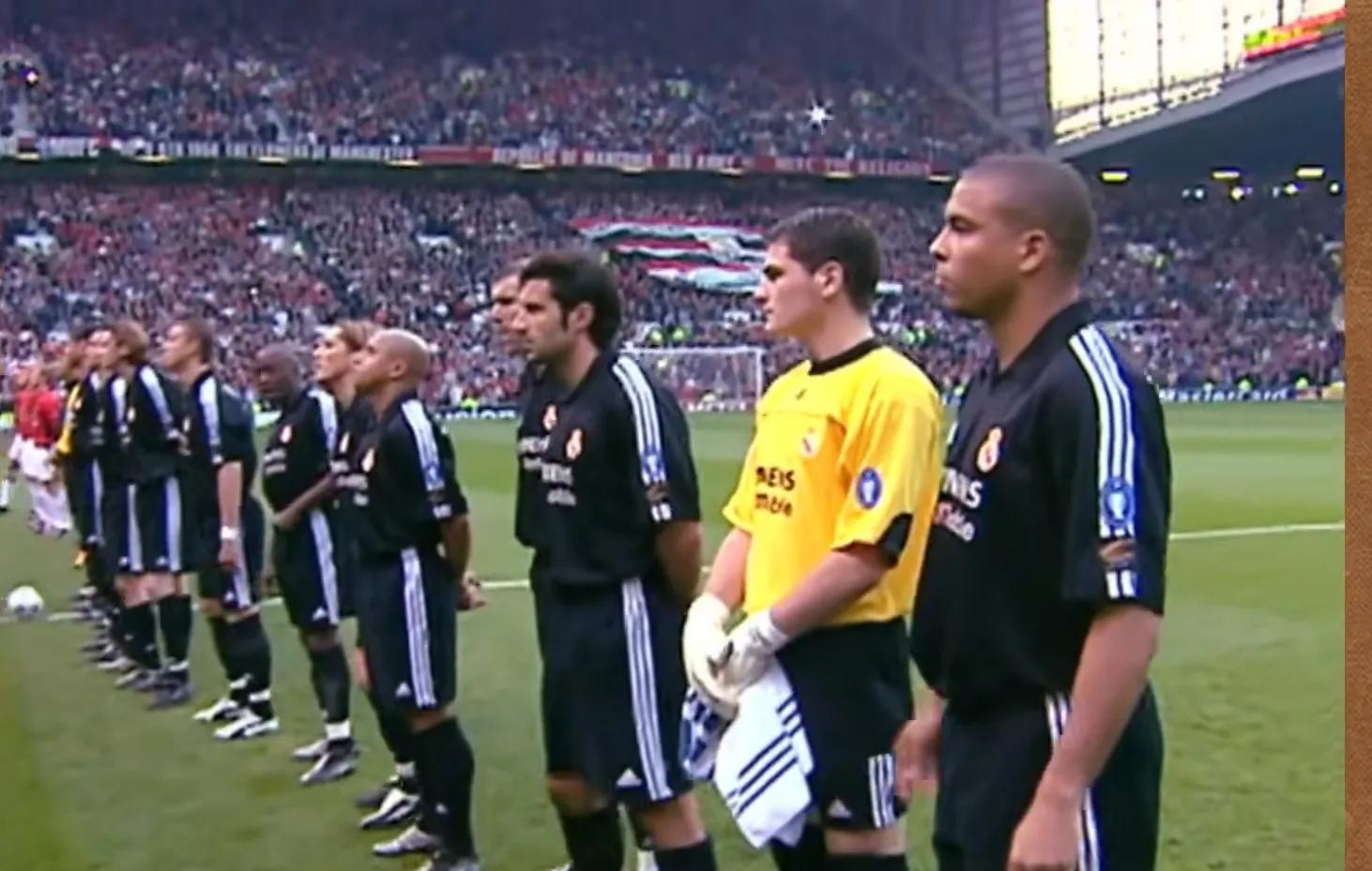 2002欧冠皇马曼联（20年前的这场欧冠比赛，或许改变了世界足坛未来十几年的格局）