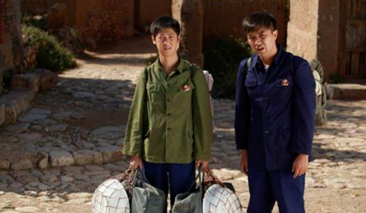 20岁重庆知青娶31岁带4娃寡妇，放弃返乡留山沟，婚姻幸福美满