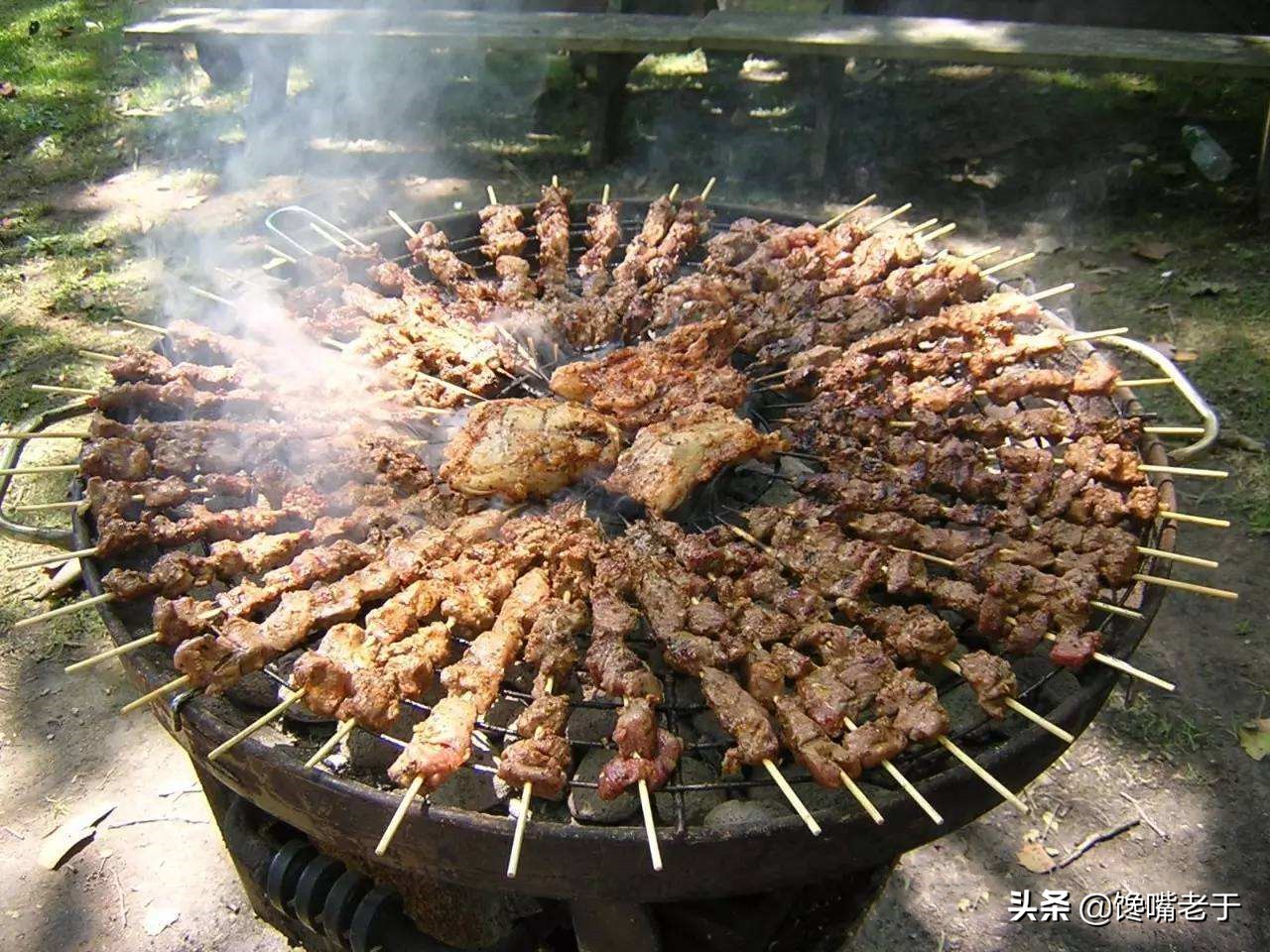 看过俄罗斯的美食，才明白什么叫“实在”，以前吃的是小儿科