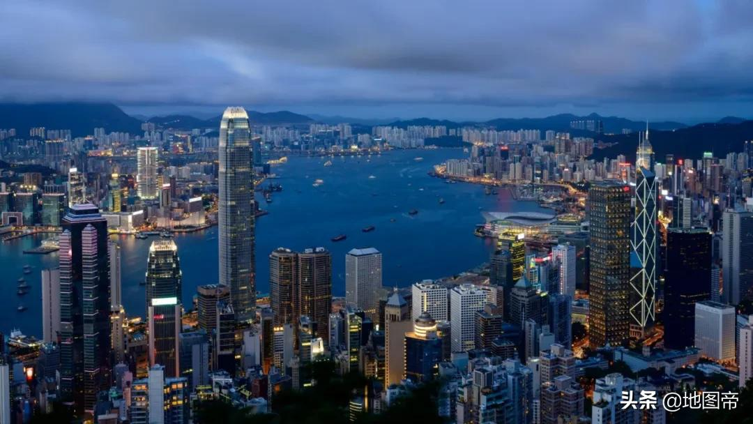 香港面积多少平方公里,香港面积多少平方公里,人口多少