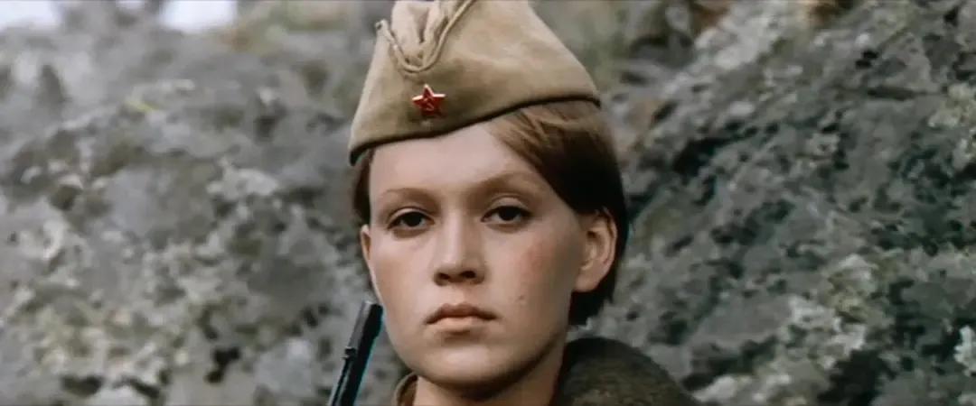 世界电影（0094）苏联电影《这里的黎明静悄悄》（1971）剧照欣赏