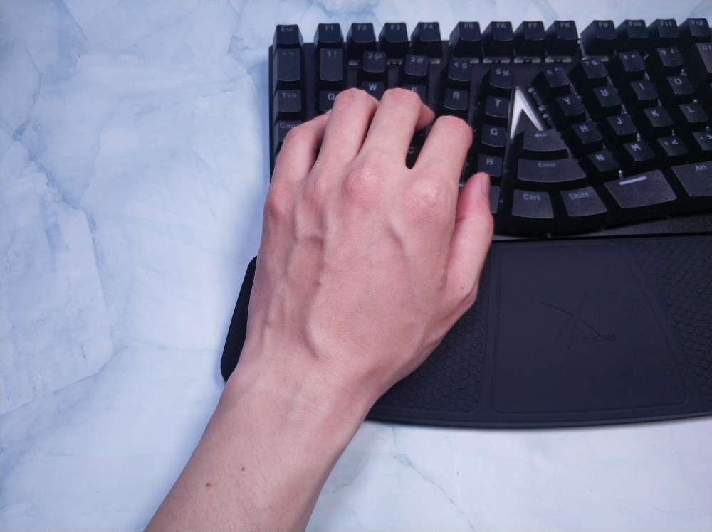 键盘新玩法，有效缓解手腕酸痛，X-Bows Lite人体工学机械键盘