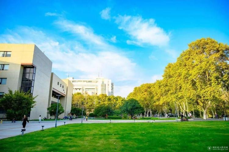 华中科技大学，软科排名第八，四大王牌专业实力强