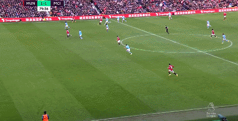 升至英超積分榜第五（3-0！2-1！英超積分榜全亂了：曼聯升第3逼近曼城，利物浦跌至第8）