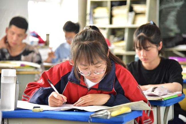 高三最后三个月，明知自己考不好，还要不要努力？