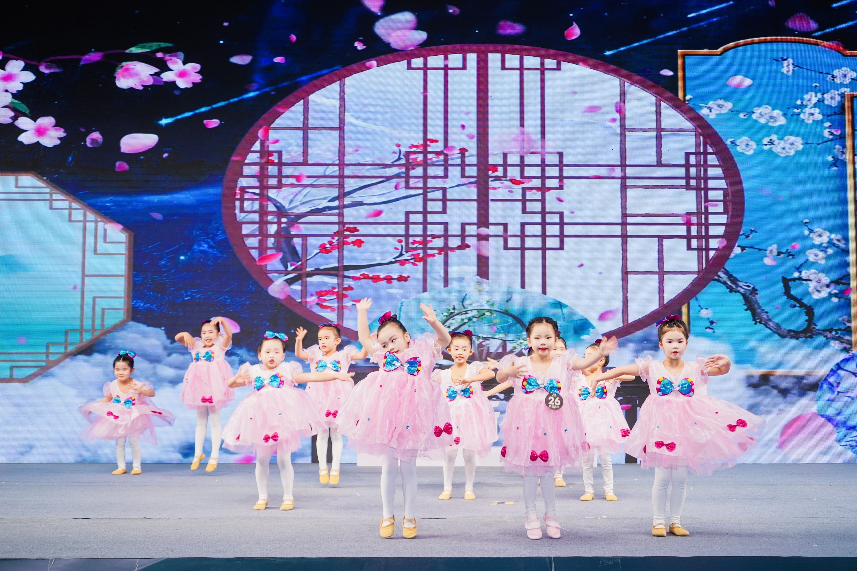 元旦献礼！舞林新生代广州赛区8场海选赛在白云万达成功举办