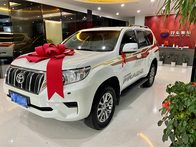 厦门普拉多4000提车作业：对比酷路泽，更香