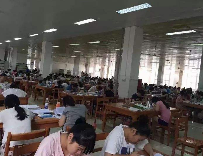 医学类高校前30名排行出炉，榜首成大黑马，“湘雅”逐渐跌落神坛