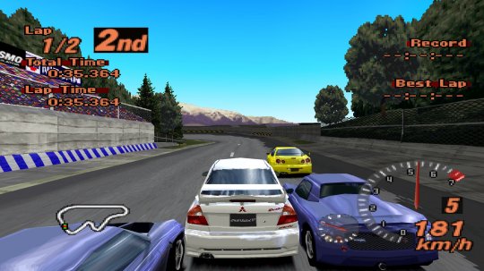模拟赛车过弯视频(连驾照都没有的制作人，却做出了最强赛车游戏，卖了将近8000万)
