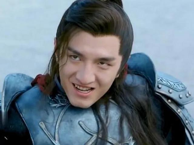 看陈乔恩主演的《遇见璀璨的你》又过来吃偶像剧的“瓜”