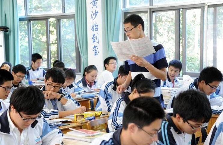 有钱就能进私立？一份重要文件下发，民办学校招生迎来“新变化”