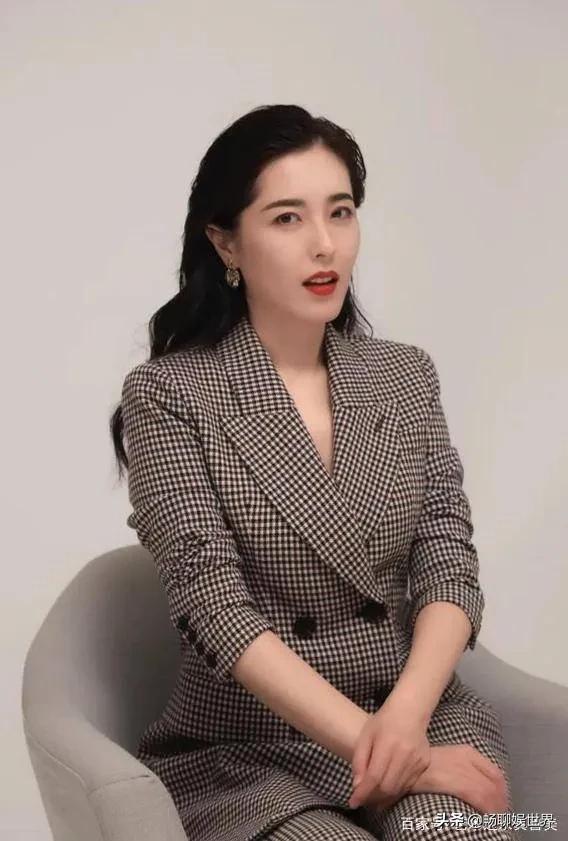 星汉灿烂曾黎45岁了还这么美