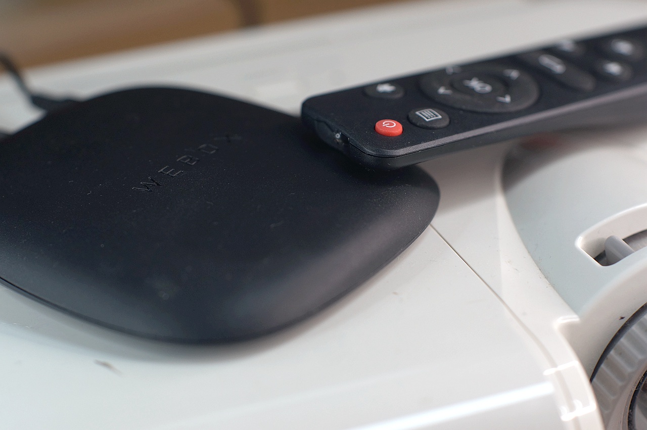 给我的老投影装上智能的翅膀