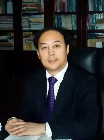 登上两会特别节目，出版人大代表“教科书”！这2位代表委员，都来自湖北！