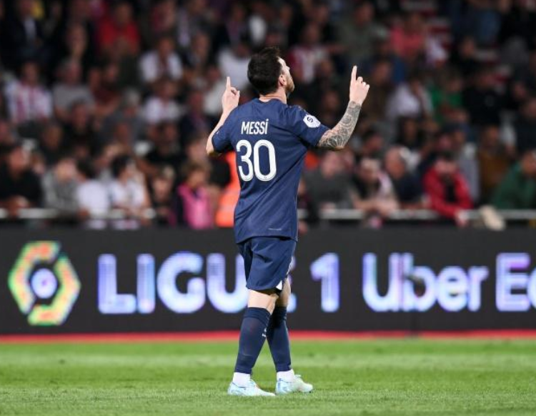 巴塞罗签约梅西(巴萨计划冬窗签回梅西 大巴黎:梅西是来自天堂的礼物