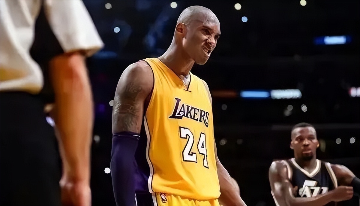 科比退役比赛回放（科比退役六周年，他和那场60分的表演，你还记得吗？）