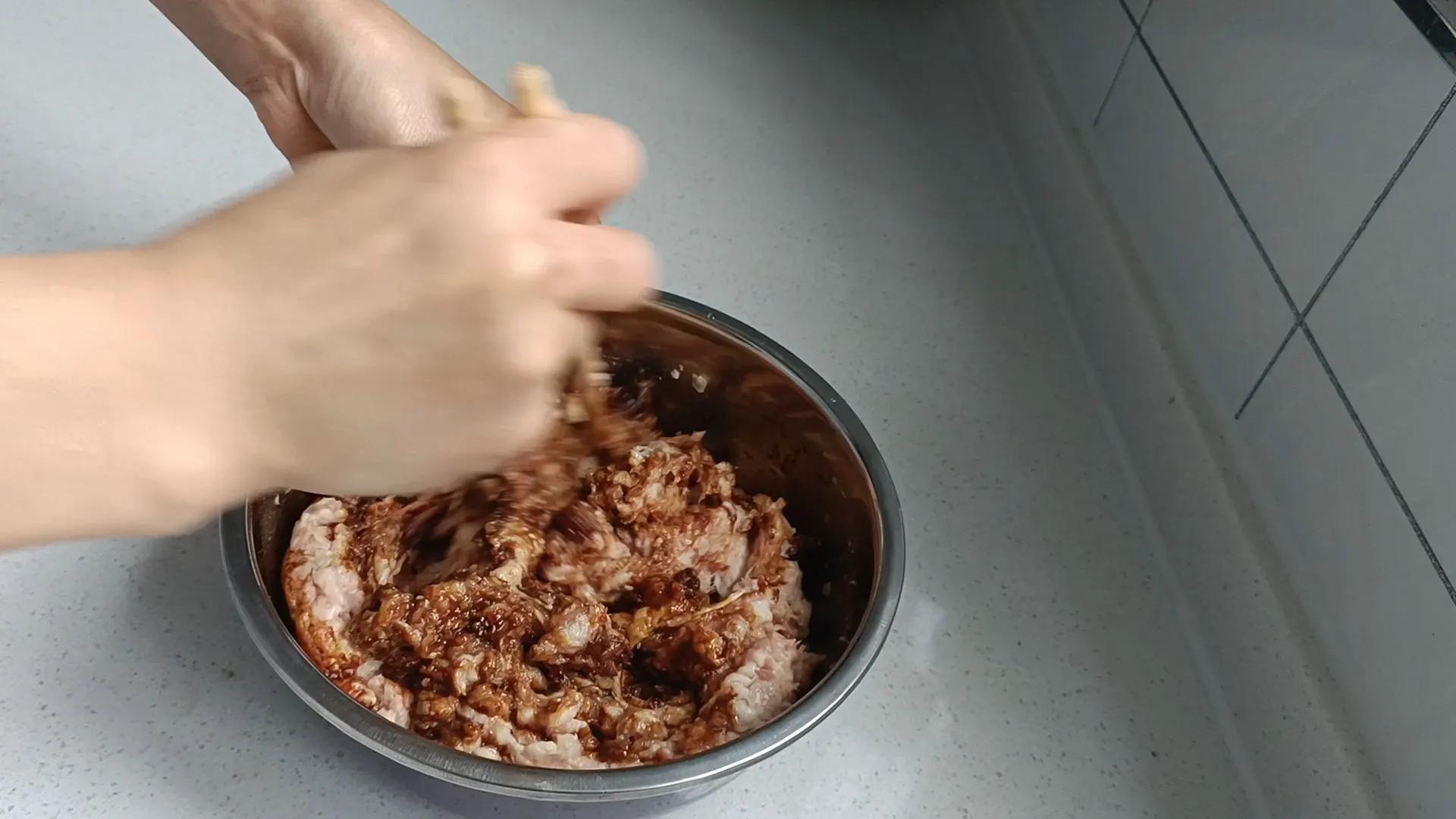 水饺怎么做好吃（懒人必学的水饺做法教程）