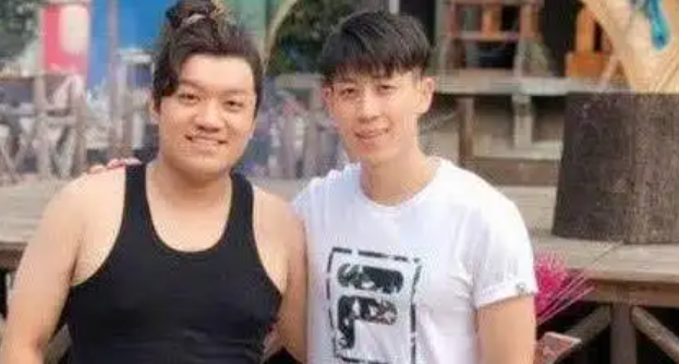 同样因《家有儿女》大火，杨紫张一山风生水起，而尤浩然去哪了？