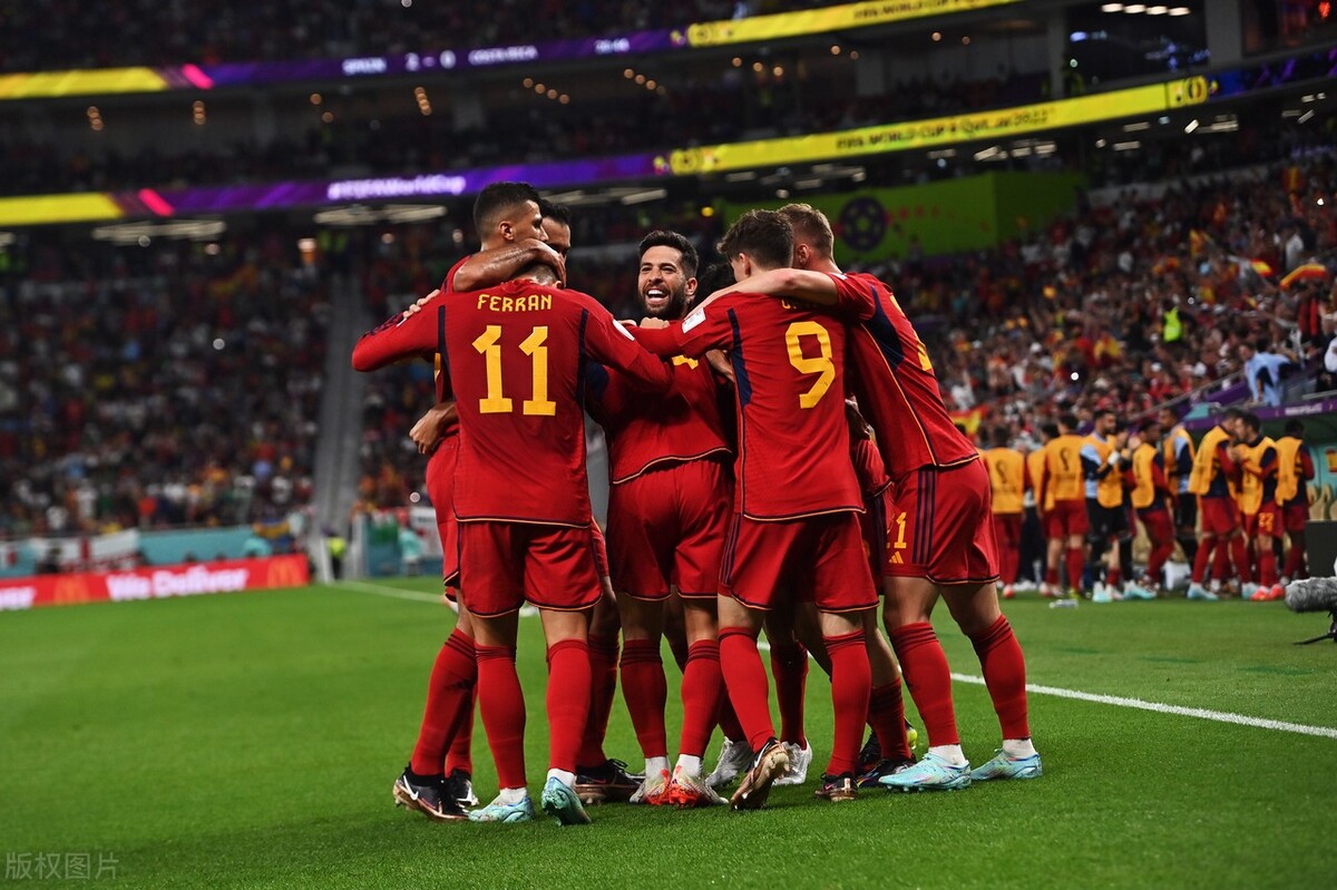 2018年世界杯赛程比分（世界杯-西班牙7-0横扫哥斯达黎加 费兰梅开二度 18岁加维破门创纪录）