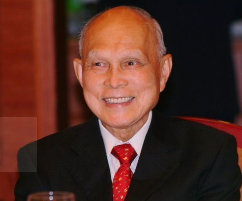 三房太太，13名子女，争夺百亿家产，霍家宫斗可比港剧精彩多了