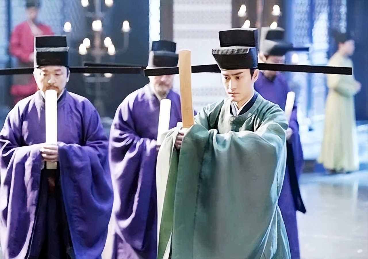 讨巧的“杯酒释兵权”，实则是宋太宗一记昏招，埋下北宋灭亡祸根