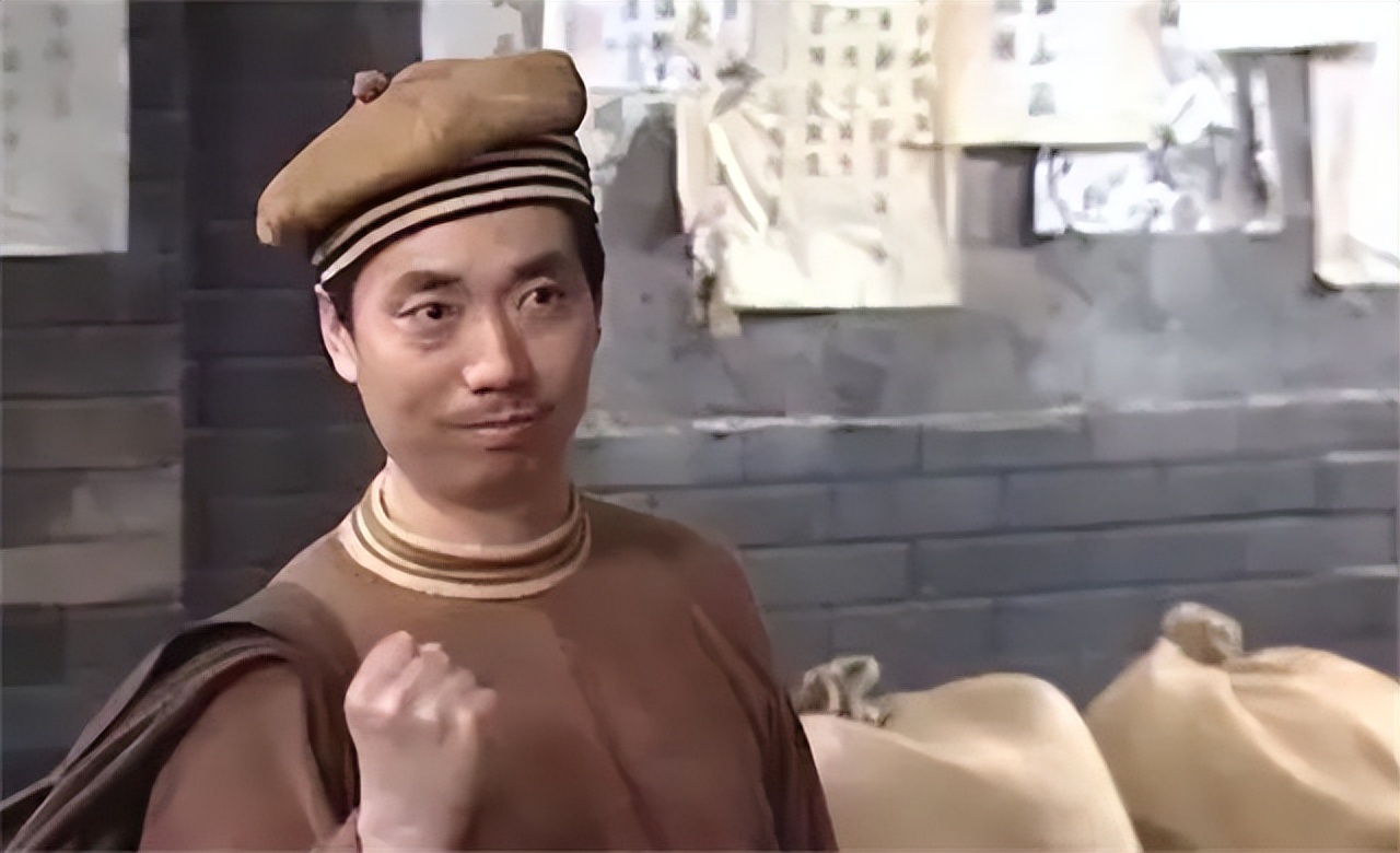 重温《武林外传》终于懂了：为何老白大嘴等人，最终远离了小六