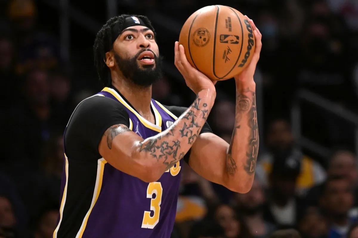 nba湖人有哪些球星（美媒列出湖人隊史最偉大的14名球星，湖人是如何獲得他們的）
