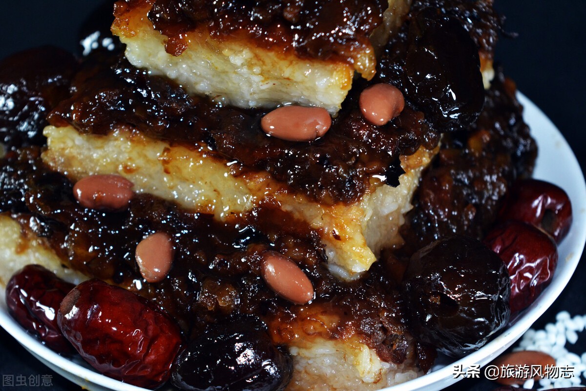 对于喜欢吃软糯甜食的朋友来说,这西安甑糕绝对是不可错过,先来说一下