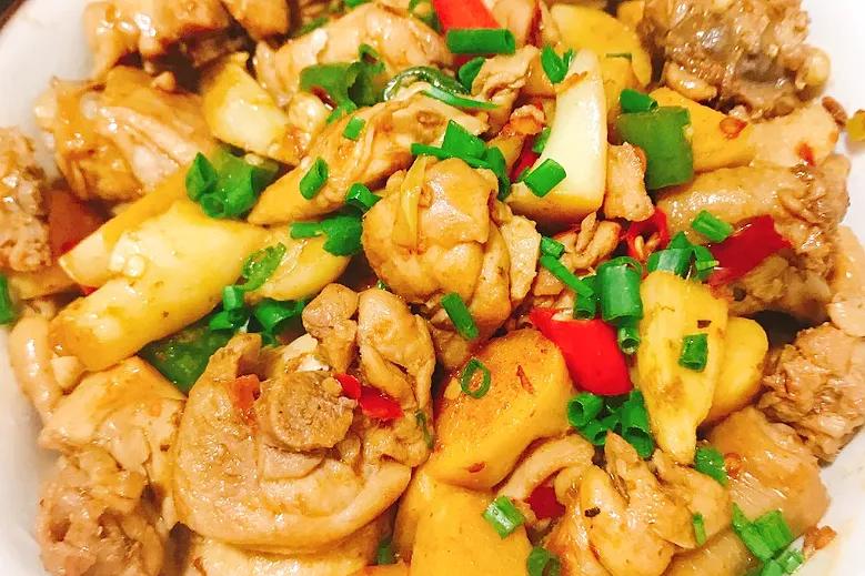 三伏天的食谱:姜炒鸡