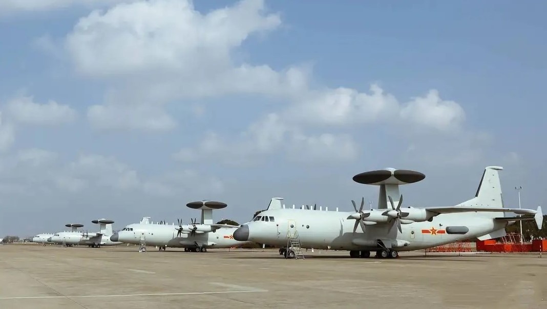 70��ǰ���ͺţ�����Ѫͳ��-8ϵ�У�Ϊ�������й���ɳ�����